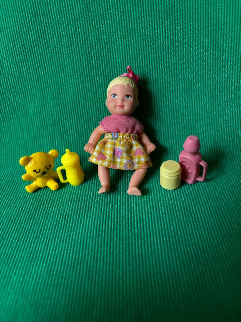 Barbie Krissy baby doll nursery bottle bear lotion accessories 1990’s chrissy